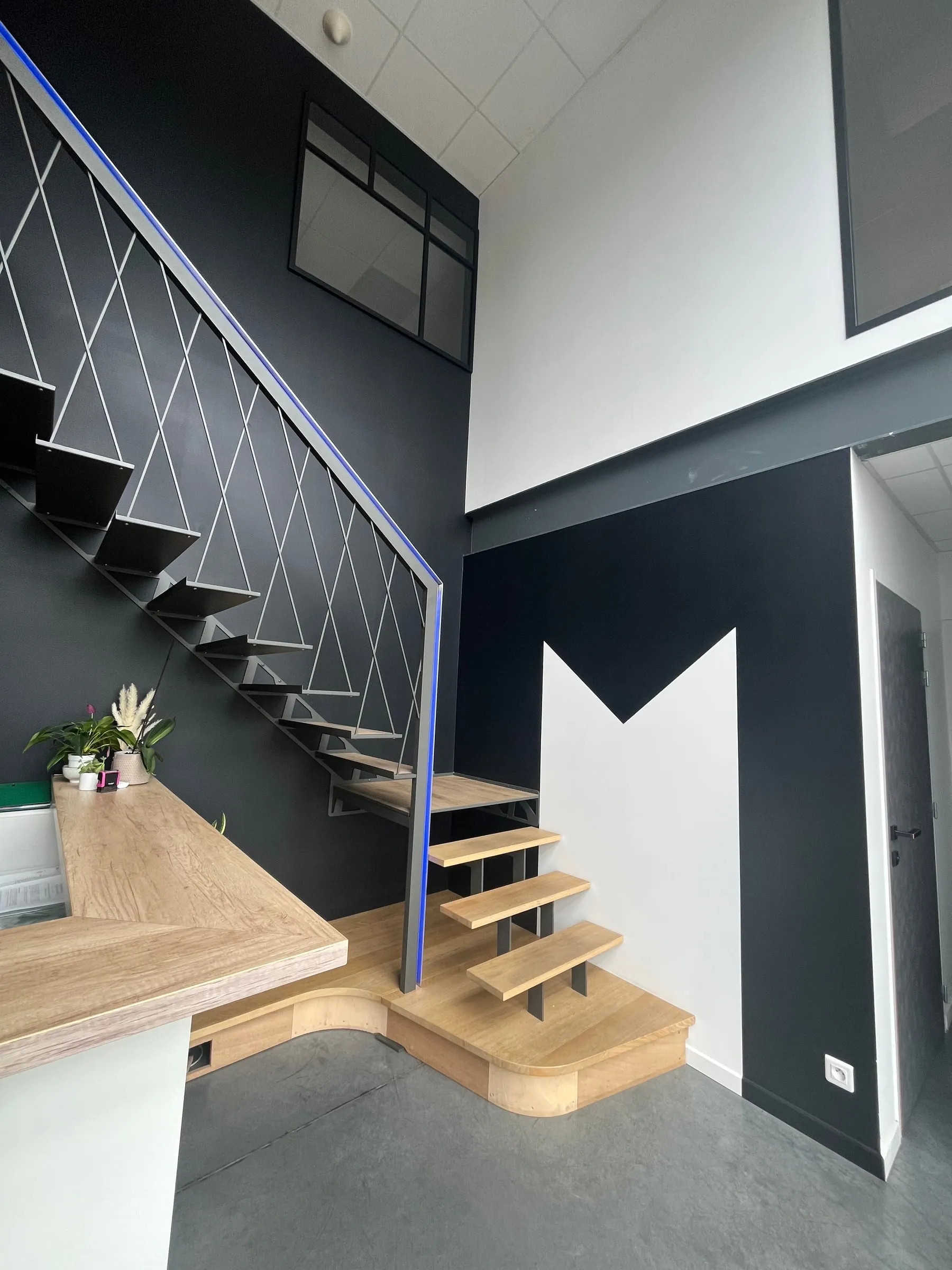 Escalier intérieur à rampe fine