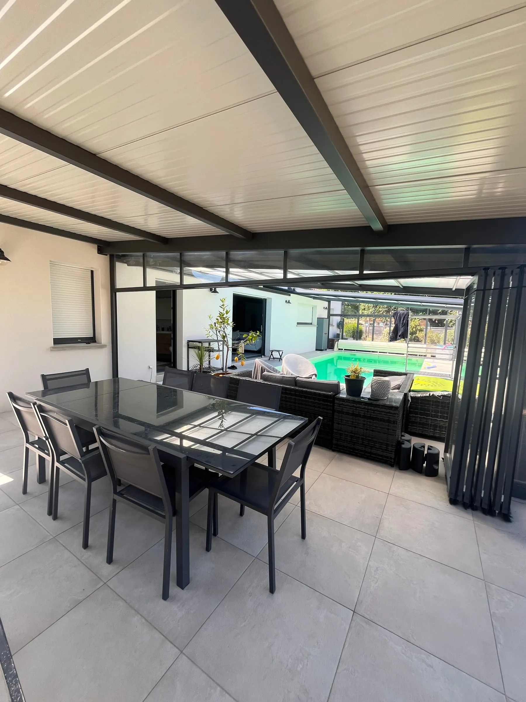 Pergola couverte