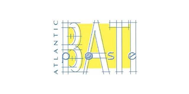 Atlantic Bati Pose
