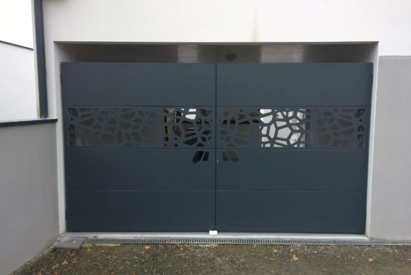 Ouvrage de serrurerie intérieure sur mesure